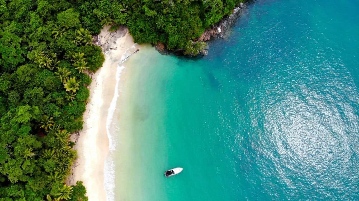 Panama Desert Island