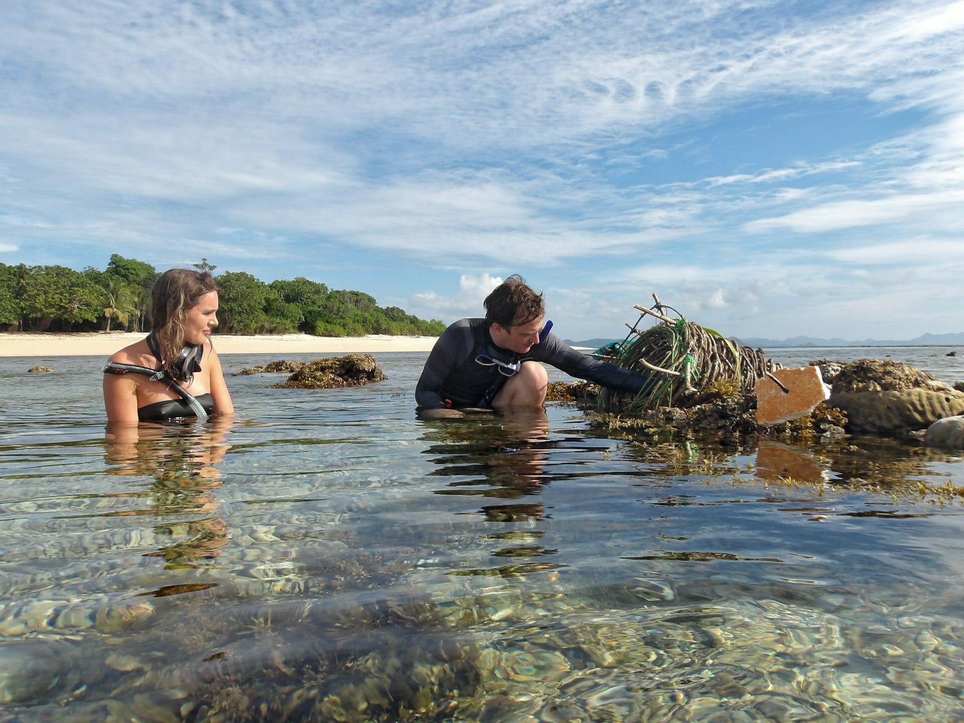 How to survive on a desert island I Desert Island Survival