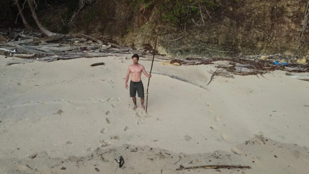 Sharpen Stick - Spear fishing