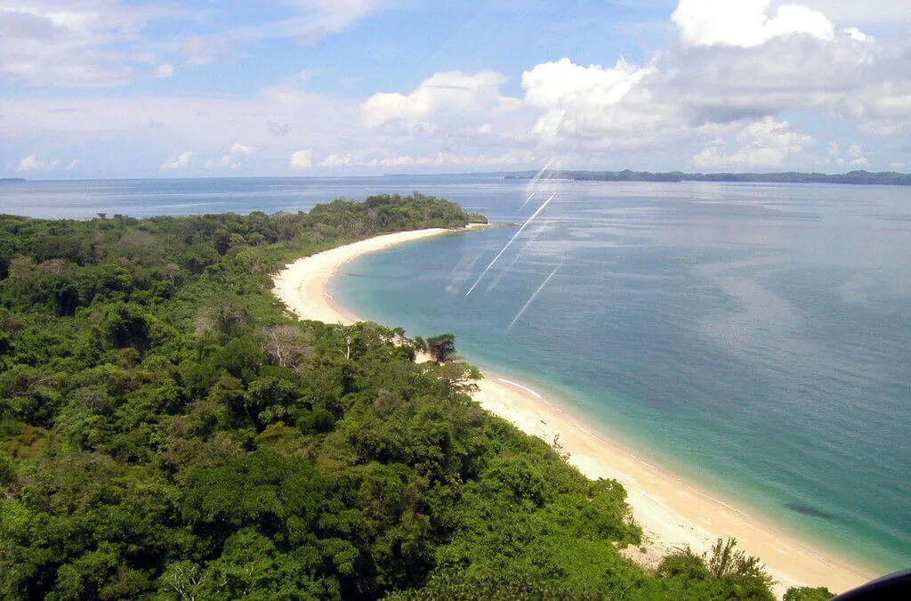 long beach pearl island panama