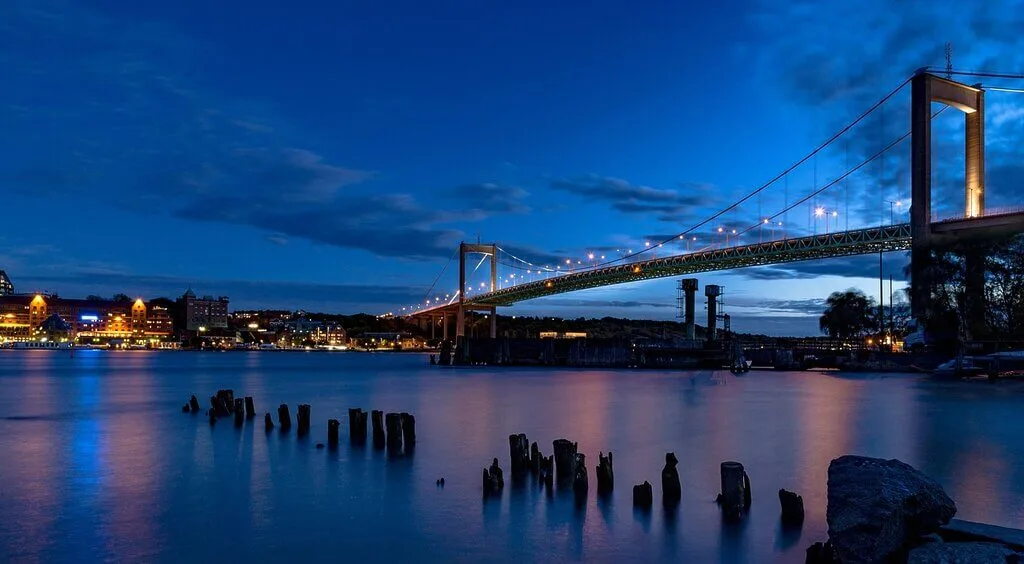 Göta älv bridge at night in Sweden.