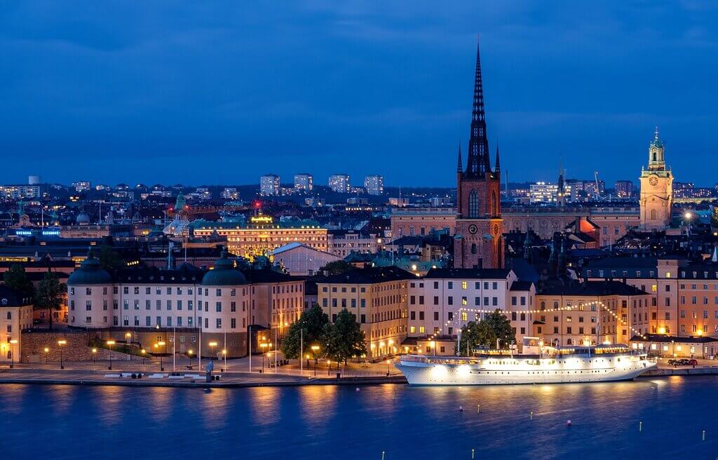 Sweden Travel Guide 1 city 4478471 1280