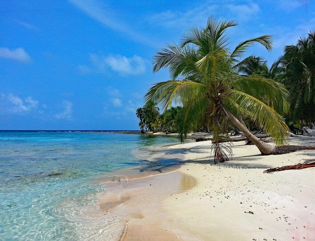 The Benefits of Corporate Retreats 1 Pearl Island Panama