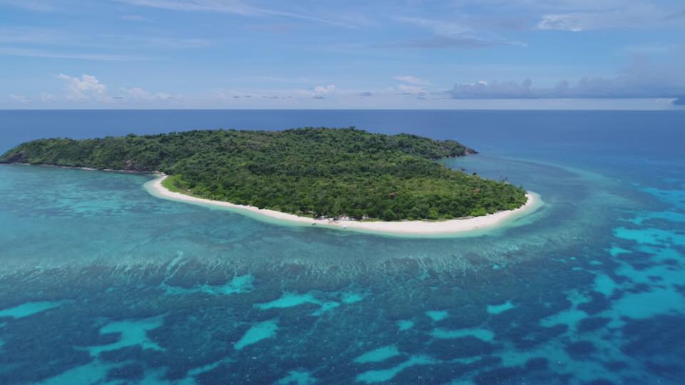 Lessons Learned from the Longest Survivors of the TV Show 'Survivor' 9 island view